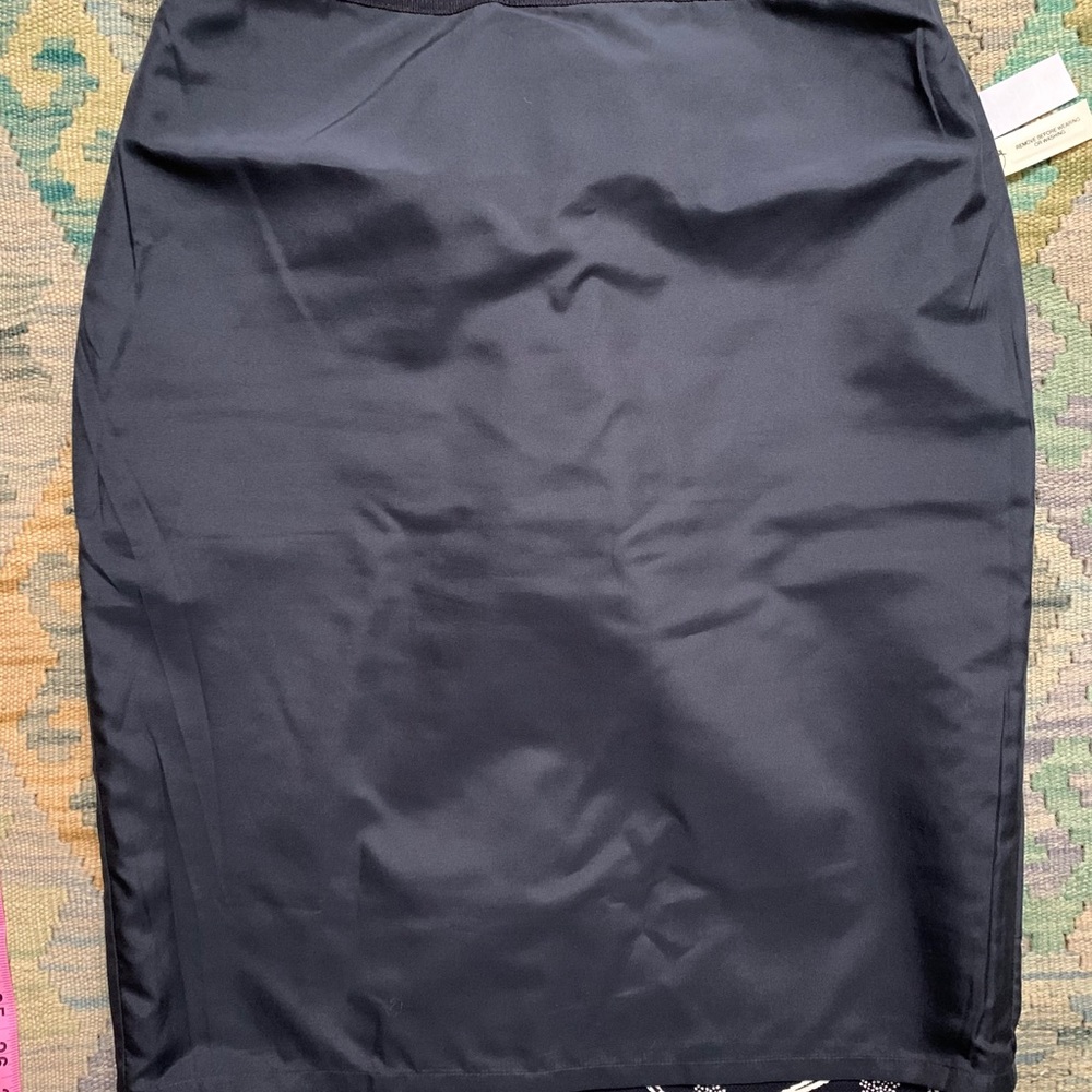 Ann Taylor Pencil Skirt - Picture 6 of 7